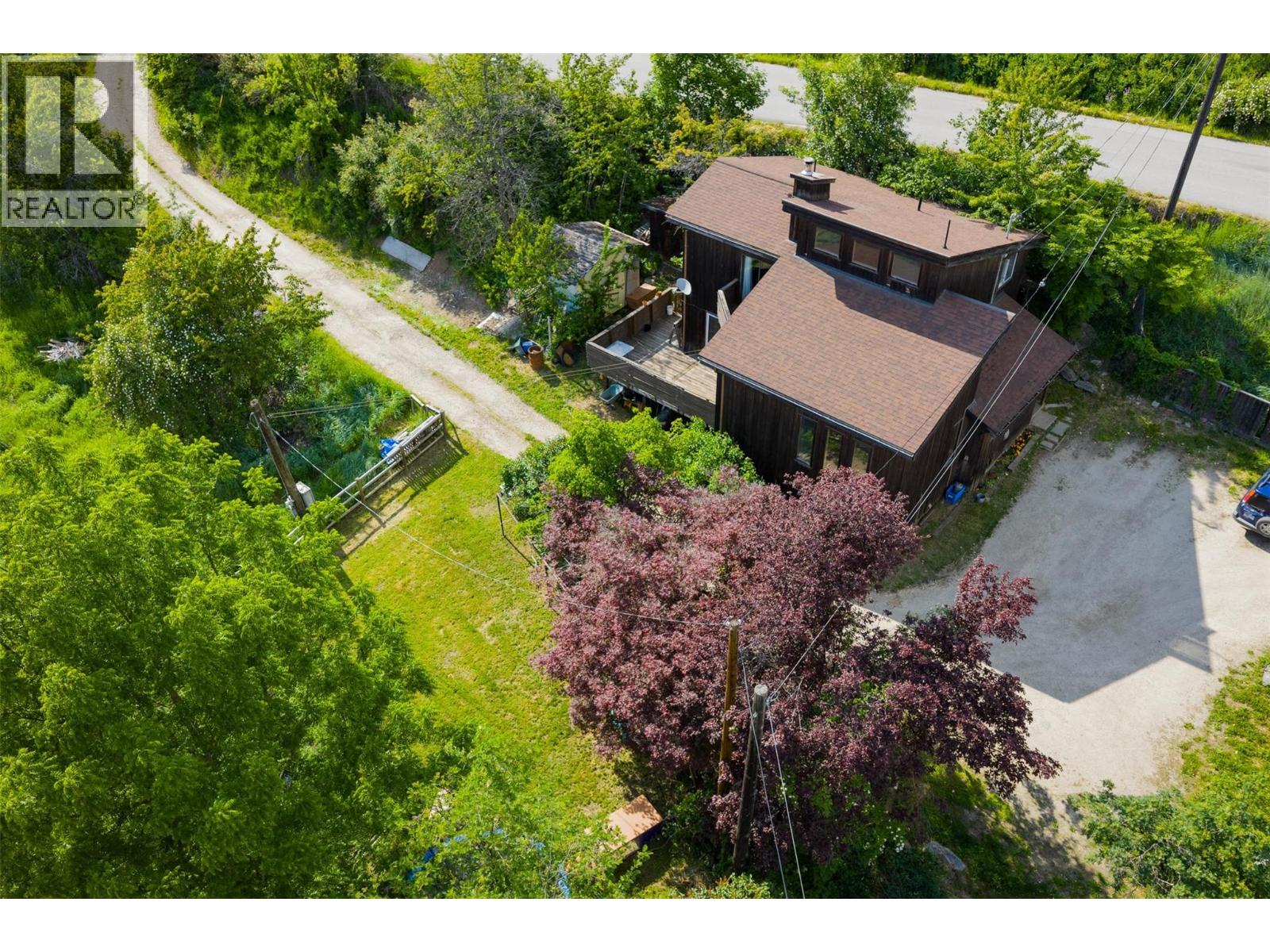 3216 SOUTH SLOCAN VILLAGE Road