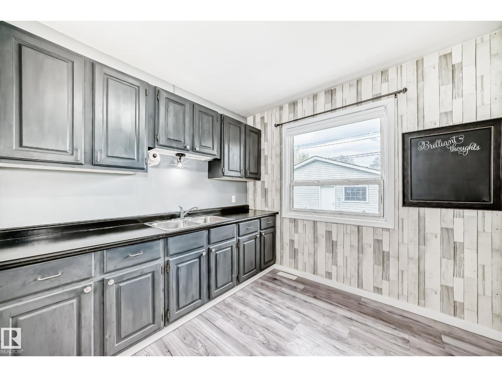 12030 48 ST NW