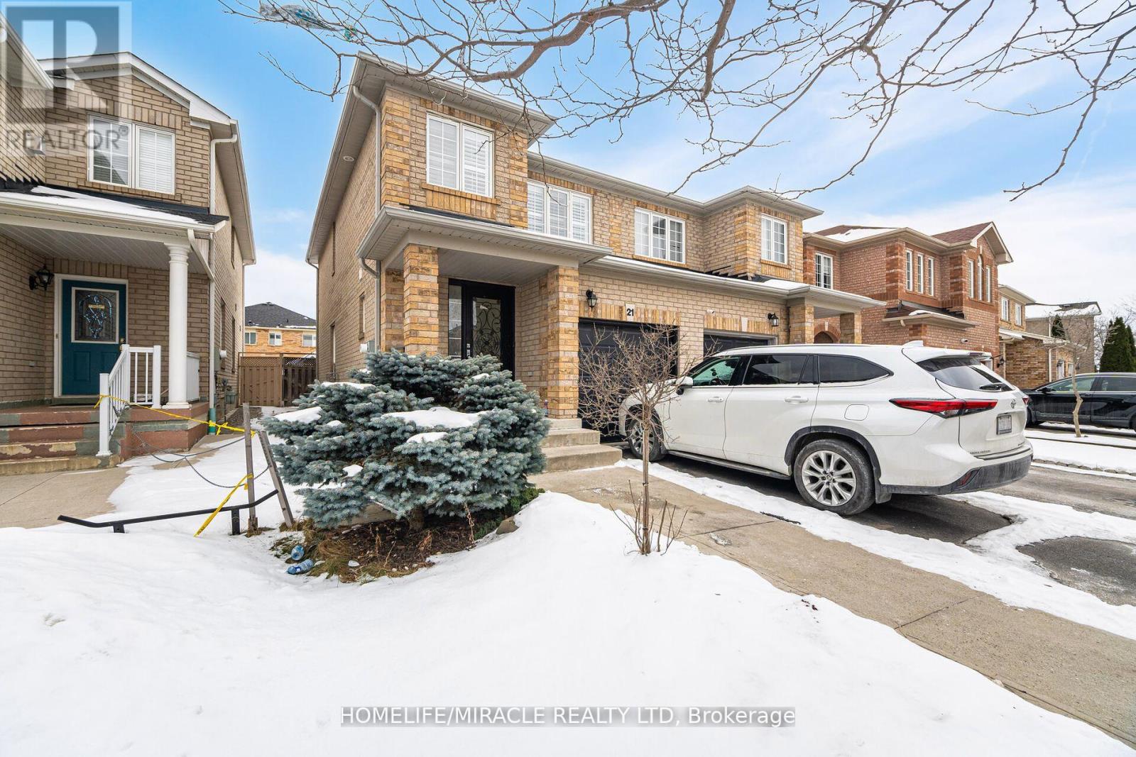 21 ROADMASTER LANE