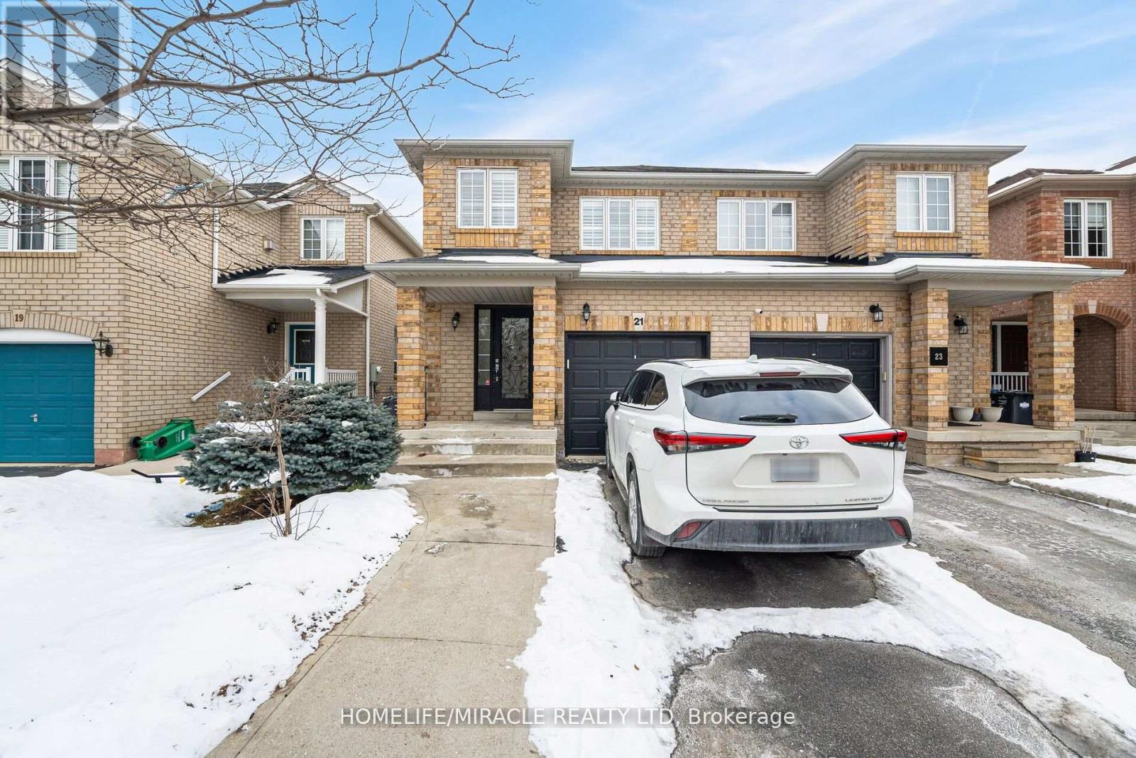 21 ROADMASTER LANE