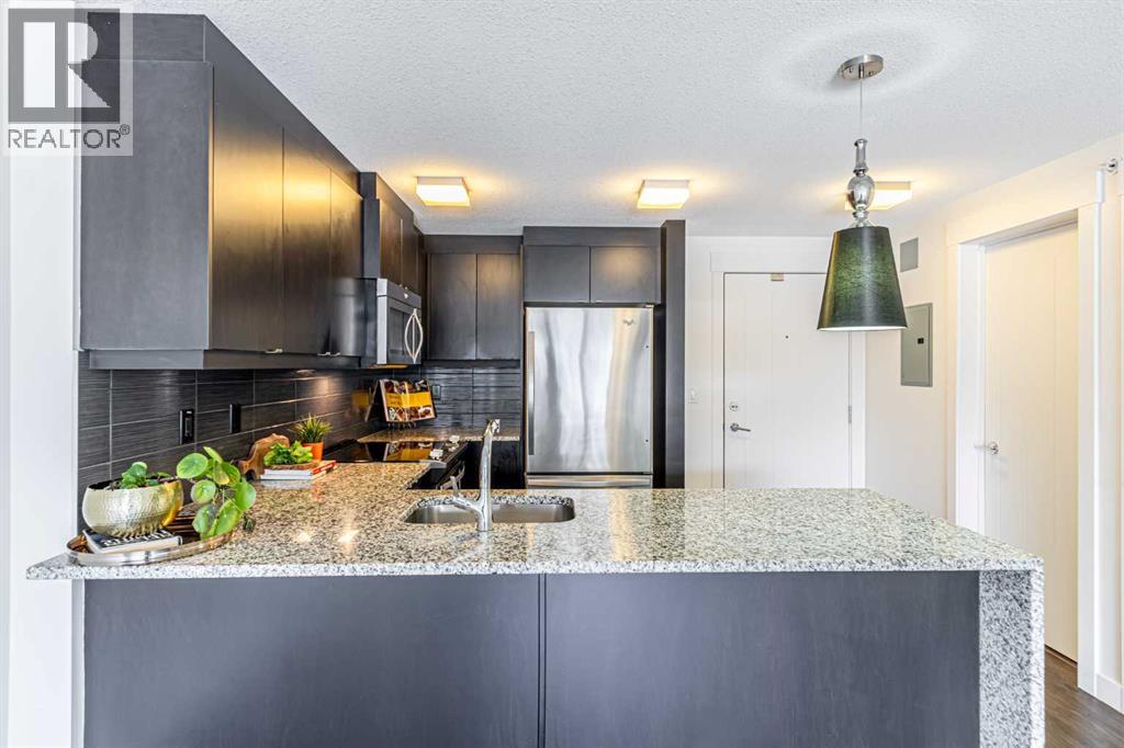 303, 45 Aspenmont Heights SW