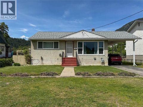 157 Crescent Street Castlegar BC V1N1B3