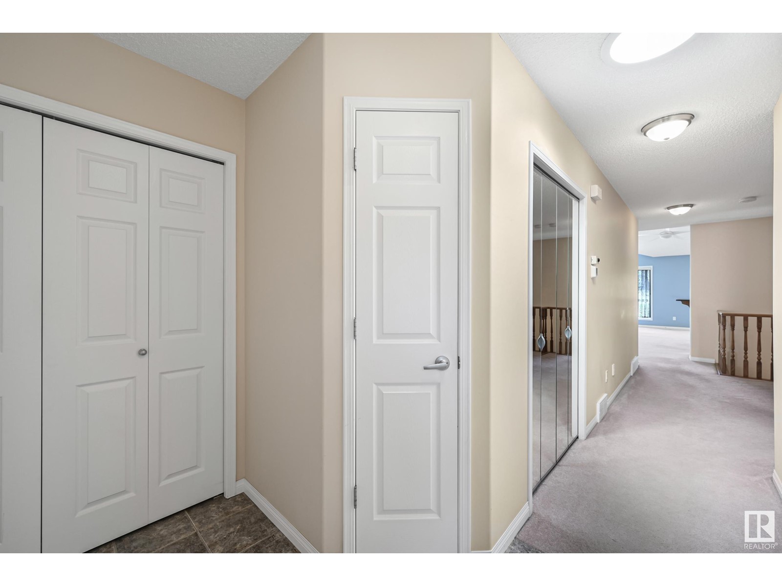 #21 10848 8 AV SW