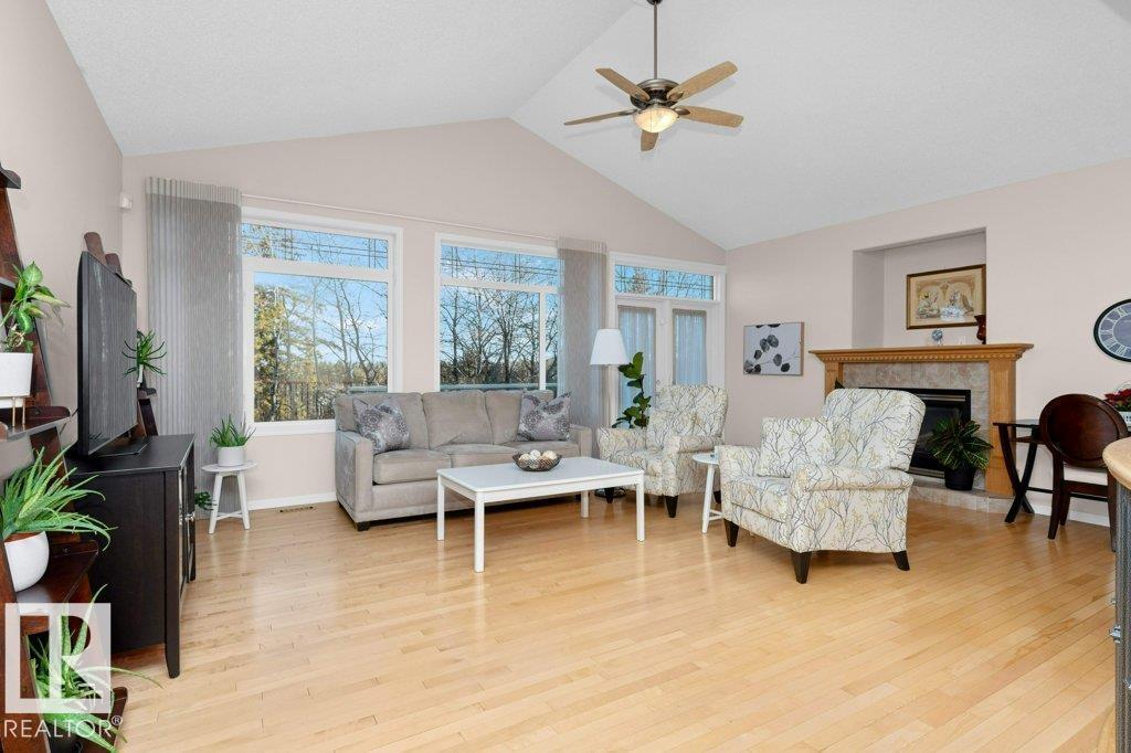 #17 577 BUTTERWORTH WY NW