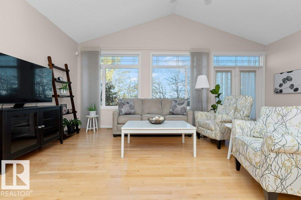 #17 577 BUTTERWORTH WY NW