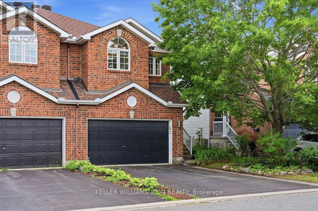 125 CASTLE GLEN CRESCENT