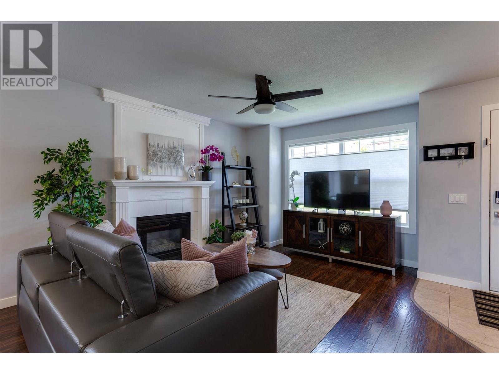 2440 Old Okanagan Highway Unit# 1114