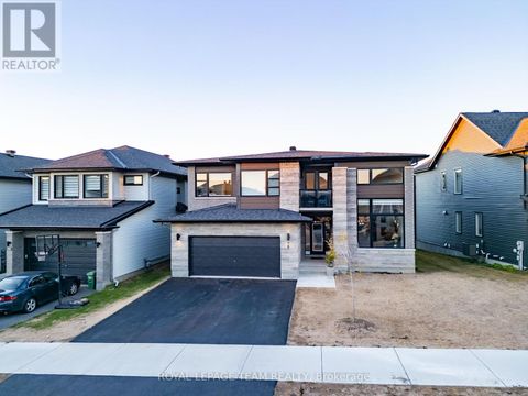 28 DUN SKIPPER DRIVE Ottawa ON K1X0J3