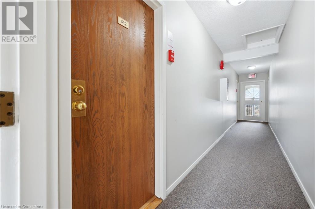 565 GREENFIELD Avenue Unit# 512