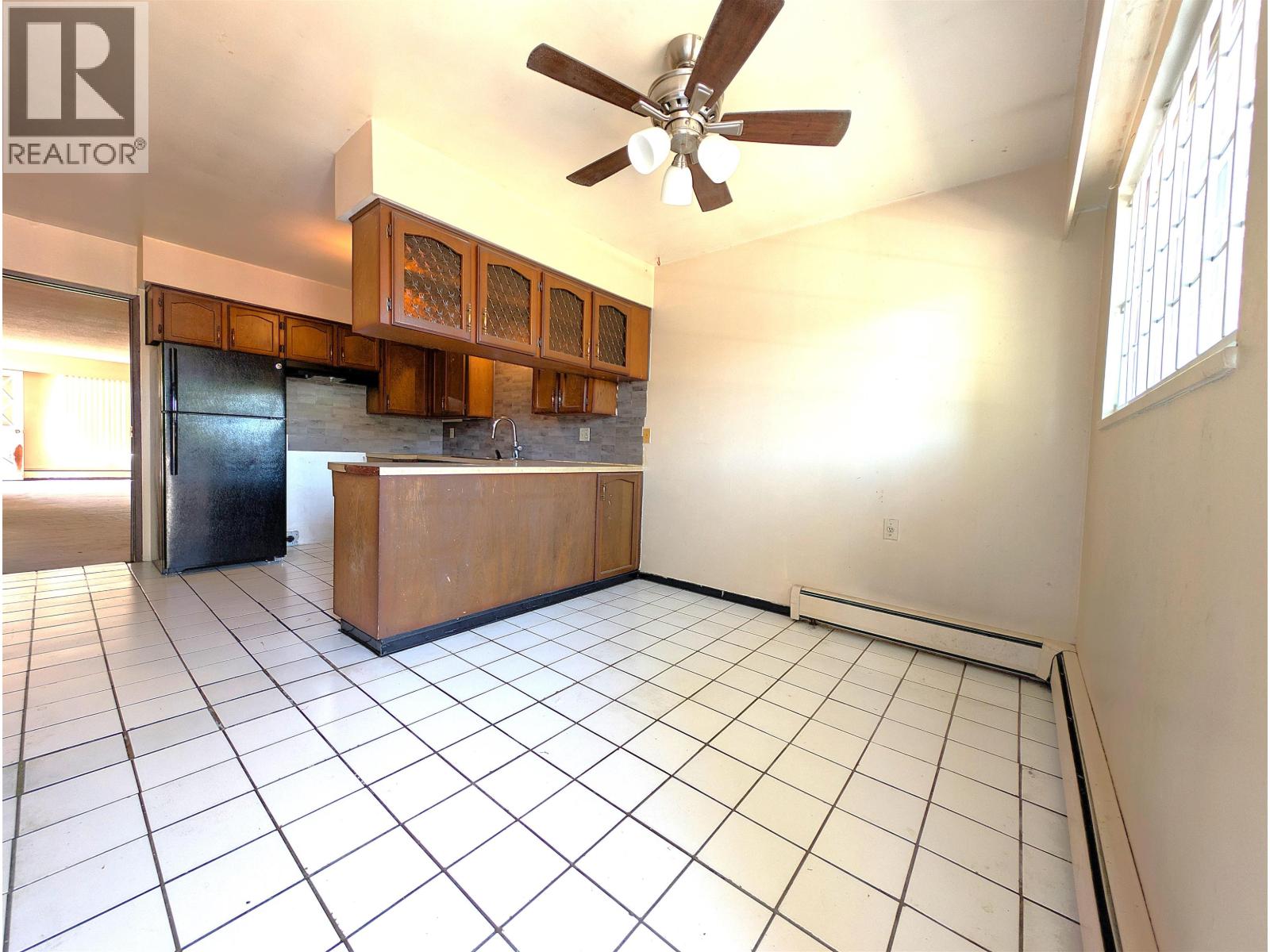 7477-7479 HOLLY STREET