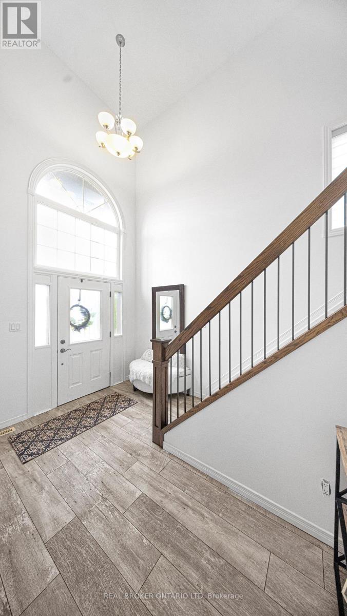 949 BLYTHWOOD ROAD