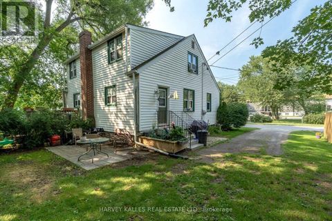 31- 33 WASHBURN STREET Prince Edward County (Picton) ON K0K2T0