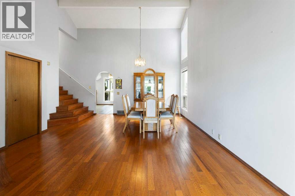 32 Del Rio Place NE
