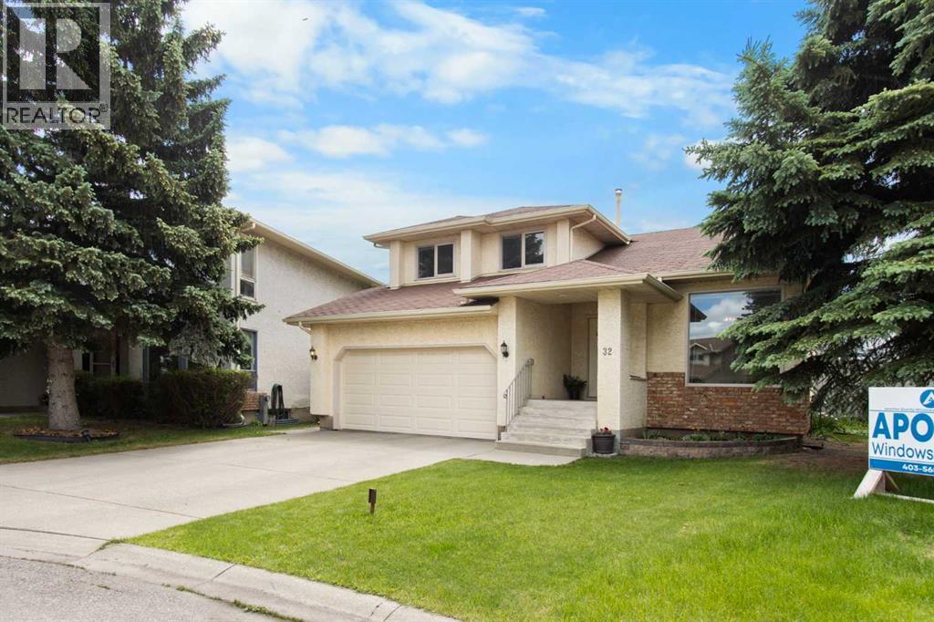 32 Del Rio Place NE