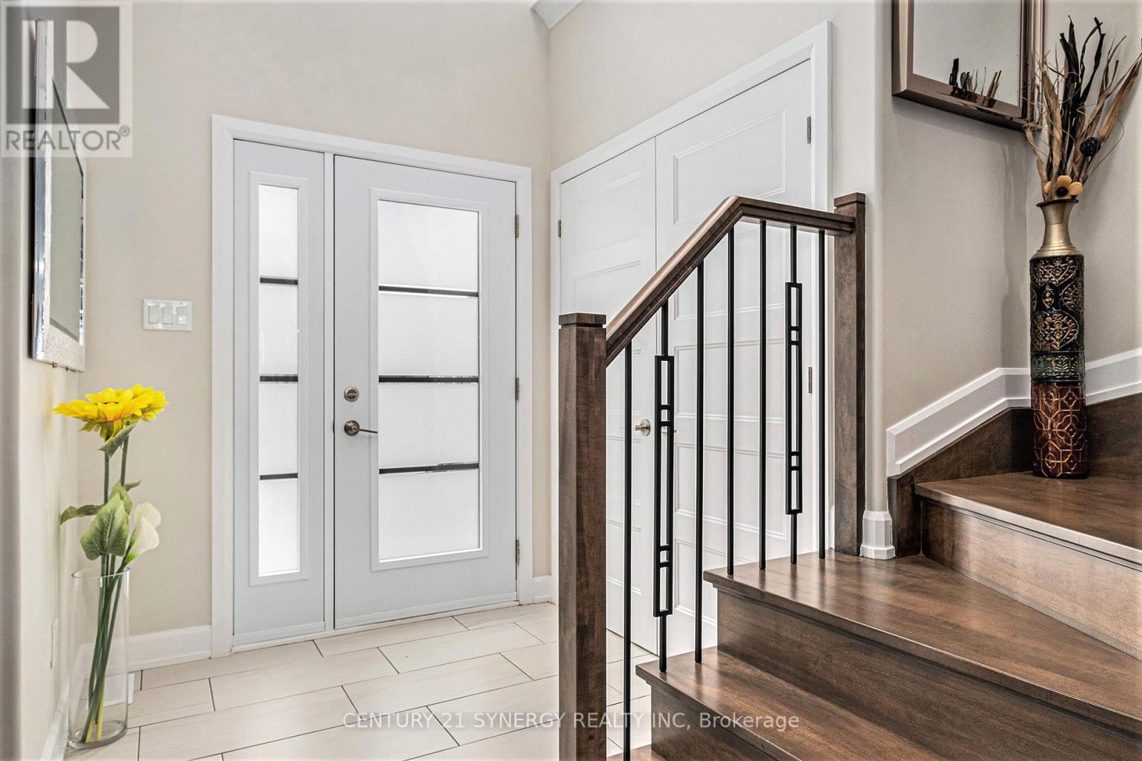 529 MARSEILLE STREET