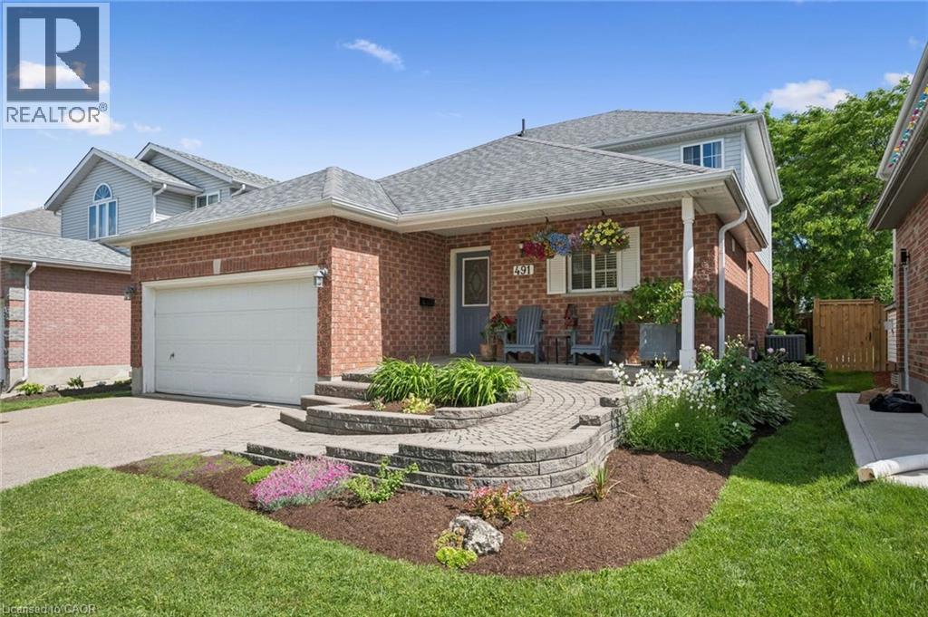 491 SANDBANKS Crescent