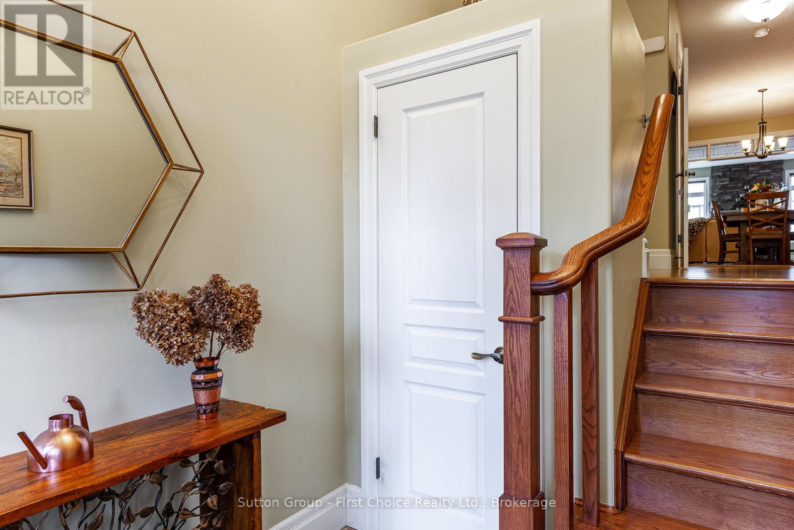 138 OAK PARK DRIVE
