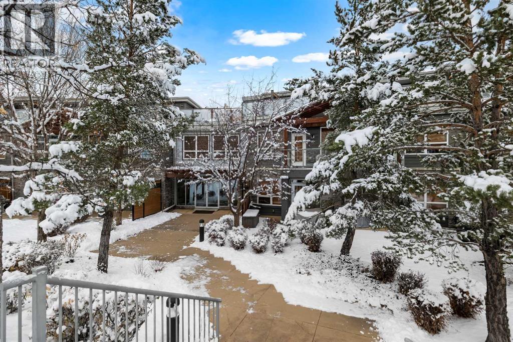 108, 11642 Valley Ridge Park NW