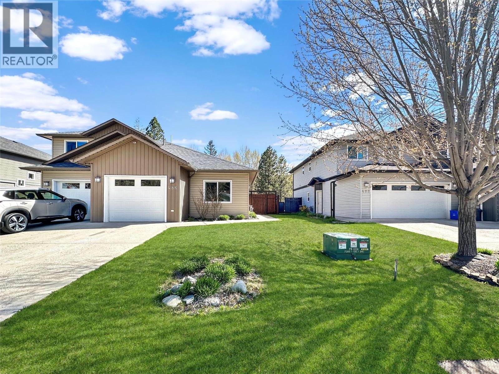 486 SIMILKAMEEN Avenue