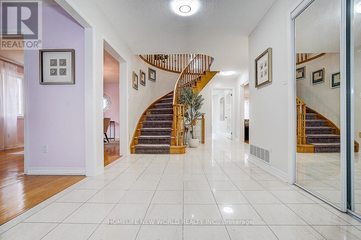 16 KEW GARDENS