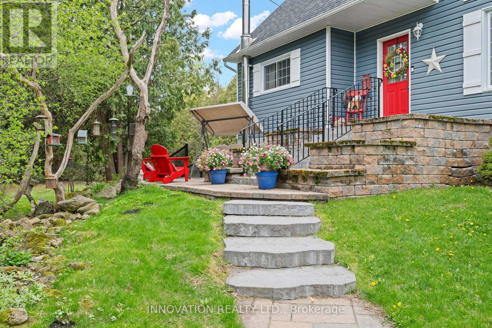 208 DAVIS ROAD