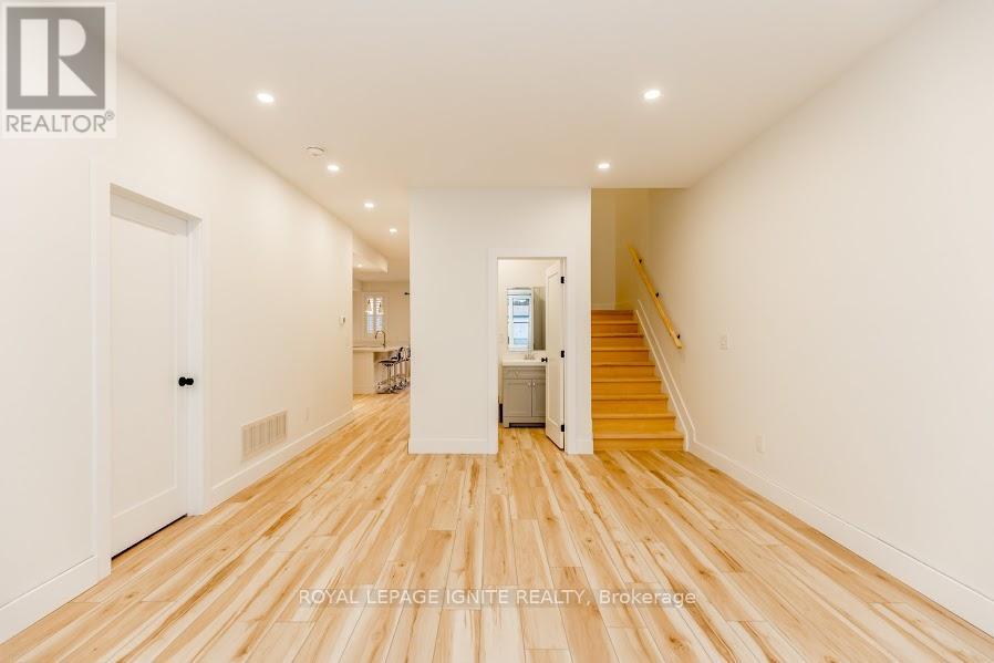 781 OLIVA STREET
