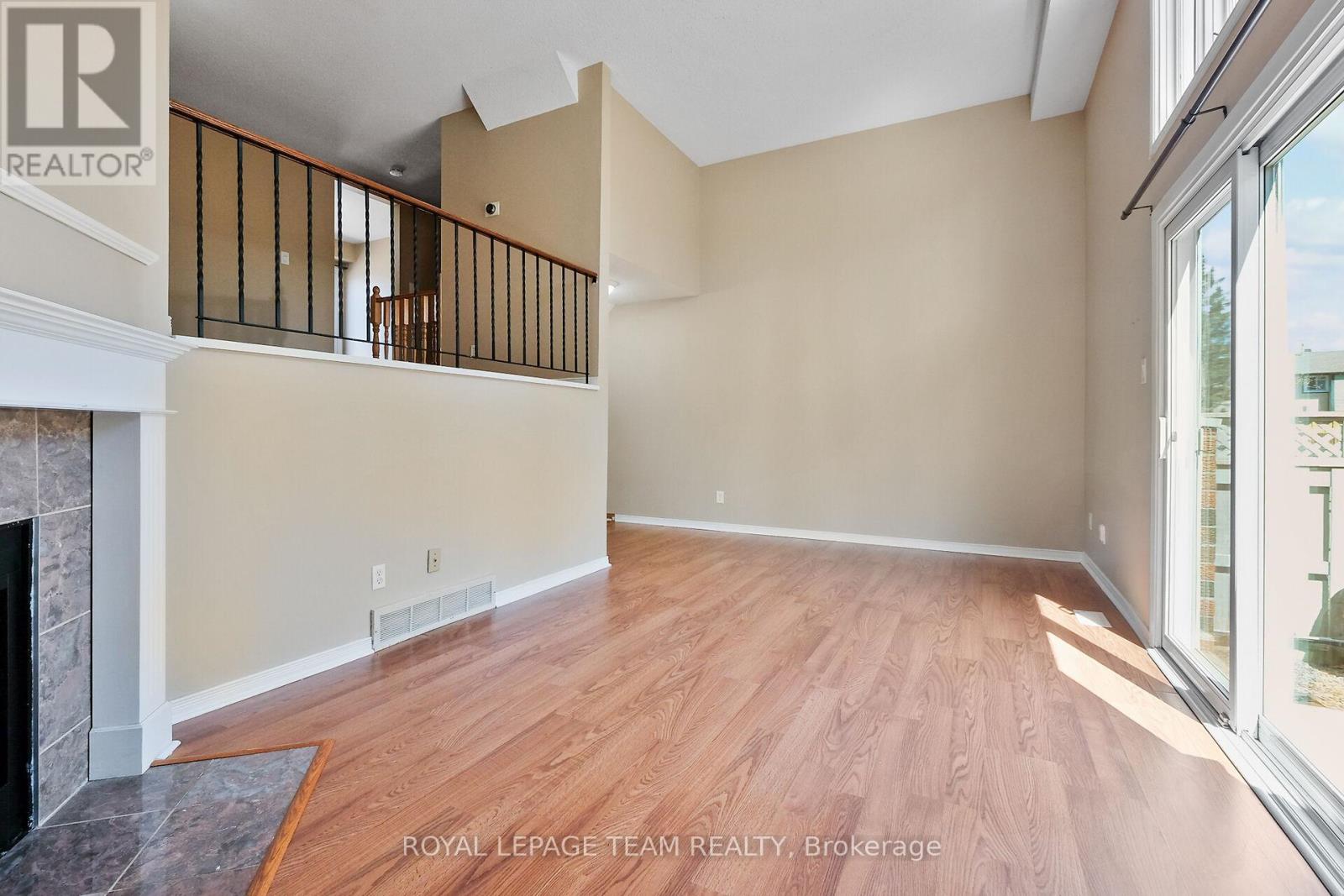 43 - 3205 UPLANDS DRIVE NE