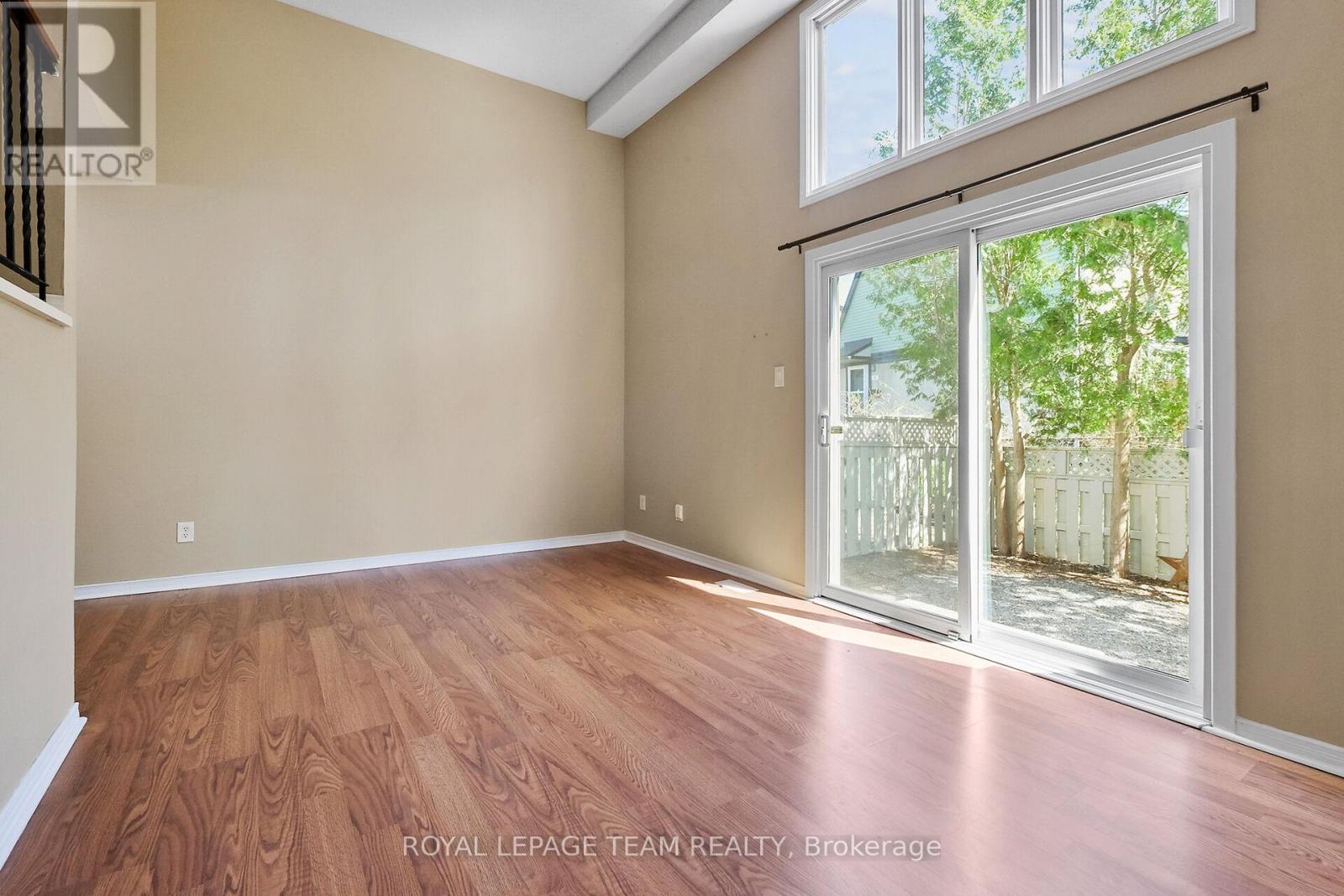 43 - 3205 UPLANDS DRIVE NE