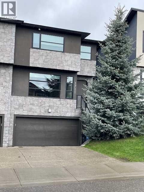 1711 27 Street SW Calgary AB T3C1L6