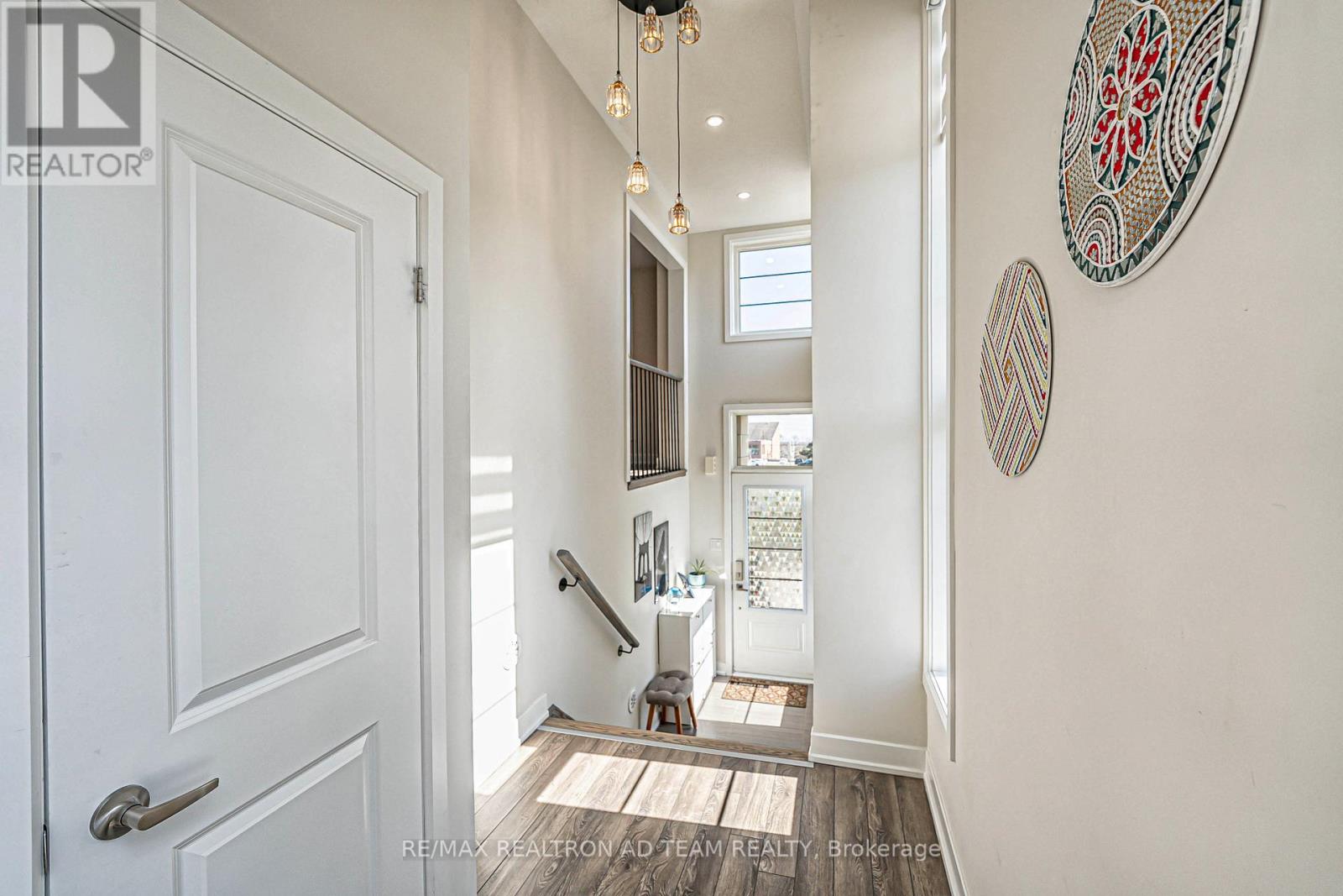 54 SHAWFIELD WAY