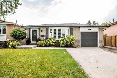 1312 MICHAEL Crescent Cambridge ON N3H2P8