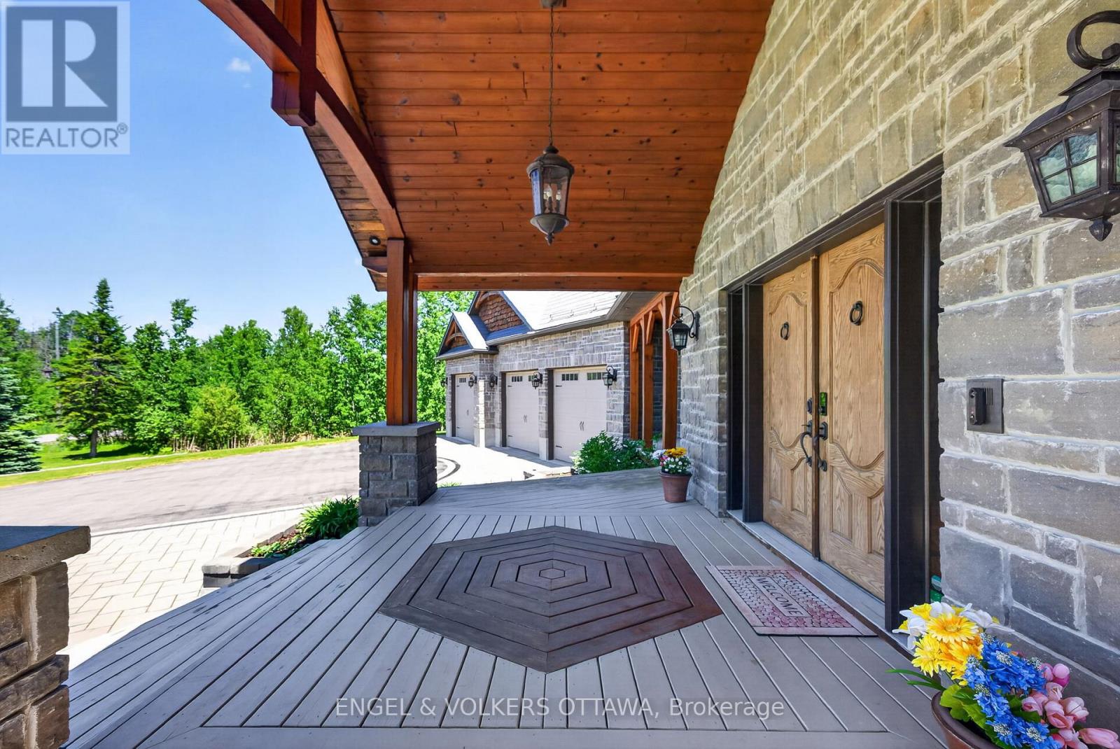 328 SILENT WOOD GROVE
