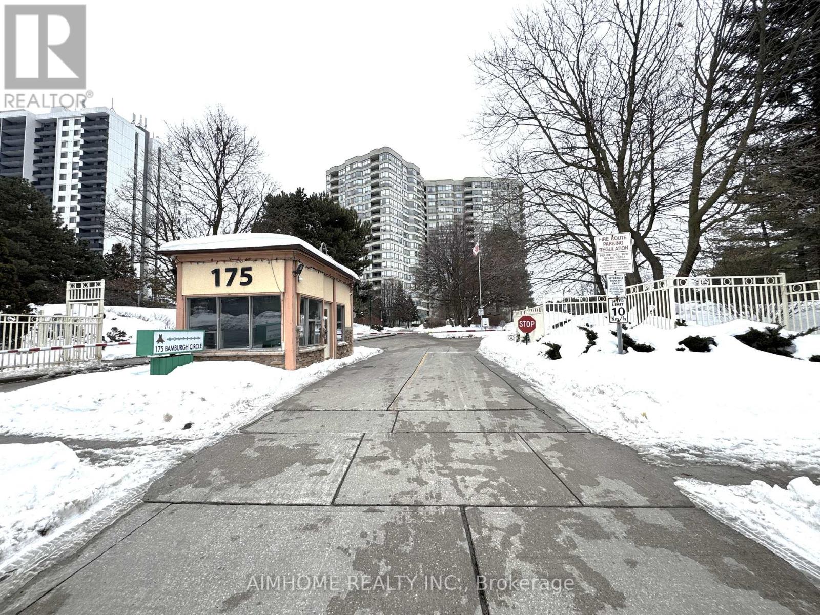 404 - 175 BAMBURGH CIRCLE