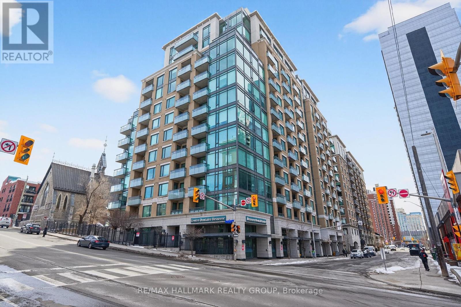 517 - 238 BESSERER STREET
