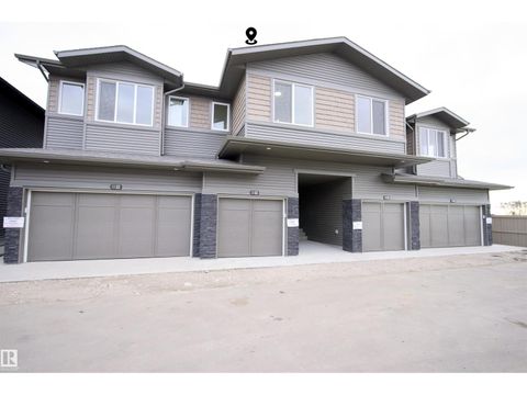 #12 2710 66 Street SW Edmonton AB T6X1A3