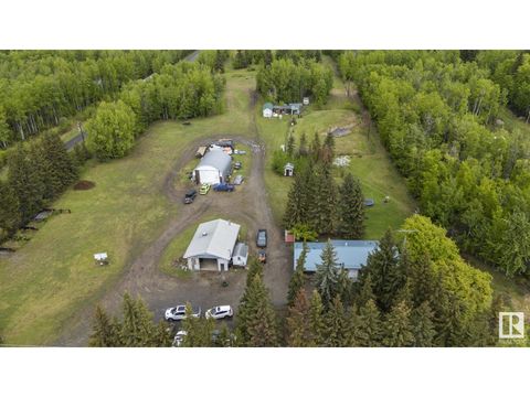 5432 HIGHWAY 16 (HWY) Rural Parkland County AB T0E0W0