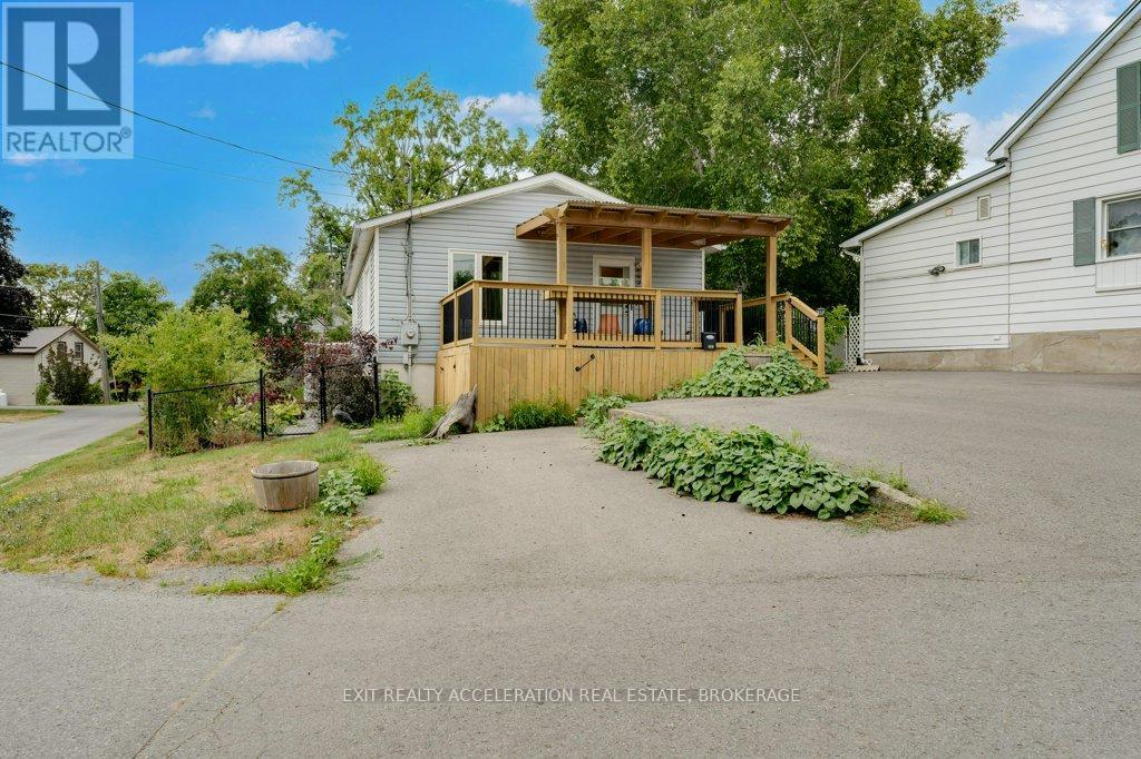 153 HILLSIDE AVENUE