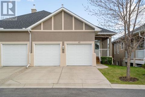 42 Evercreek Bluffs Place SW Calgary AB T2Y4Z8