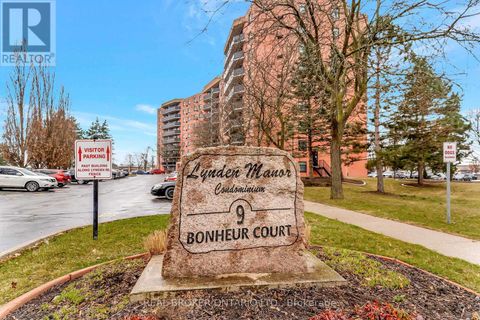 902 - 9 BONHEUR COURT Brantford ON N3P1Z5