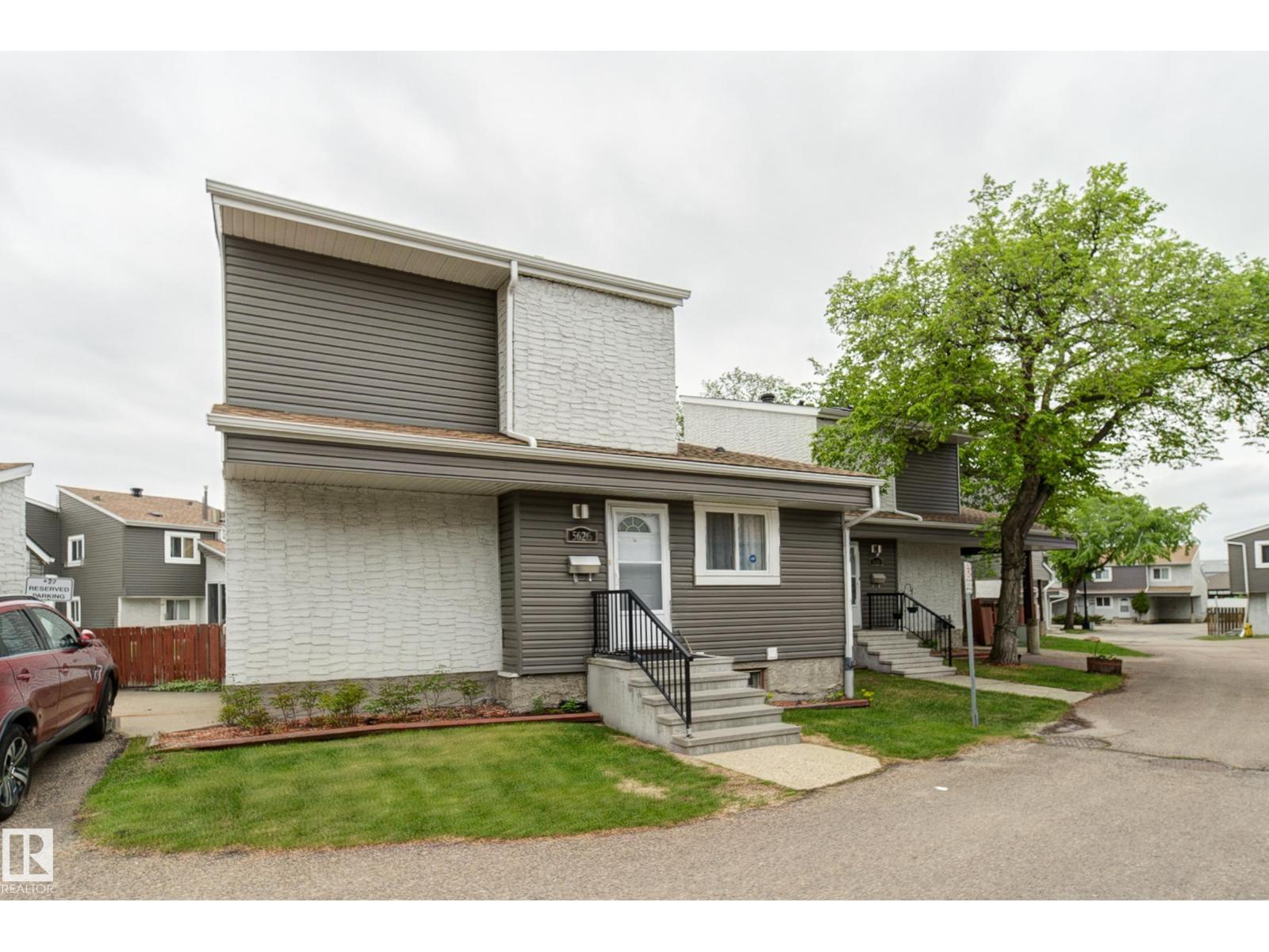 5626 19A AV NW