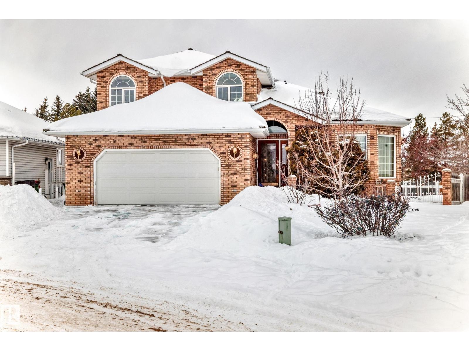 1720 BEARSPAW DR E NW