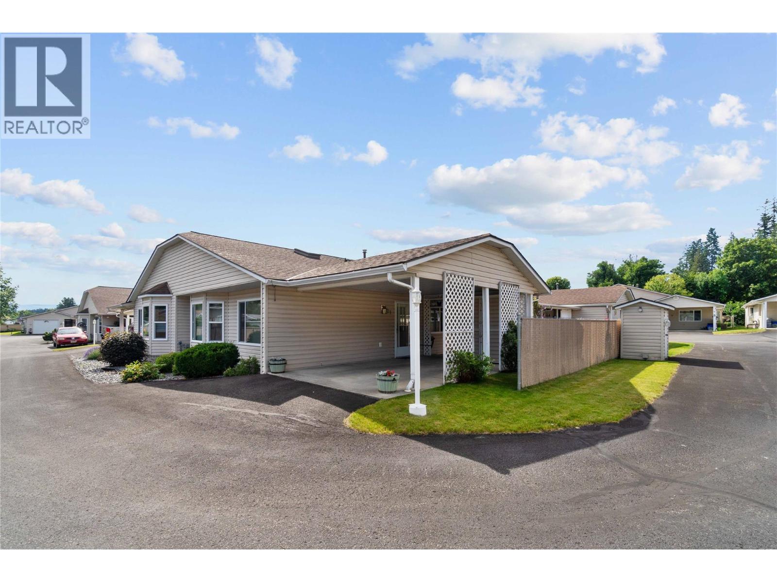 153 Salmon Arm Drive Unit# 11