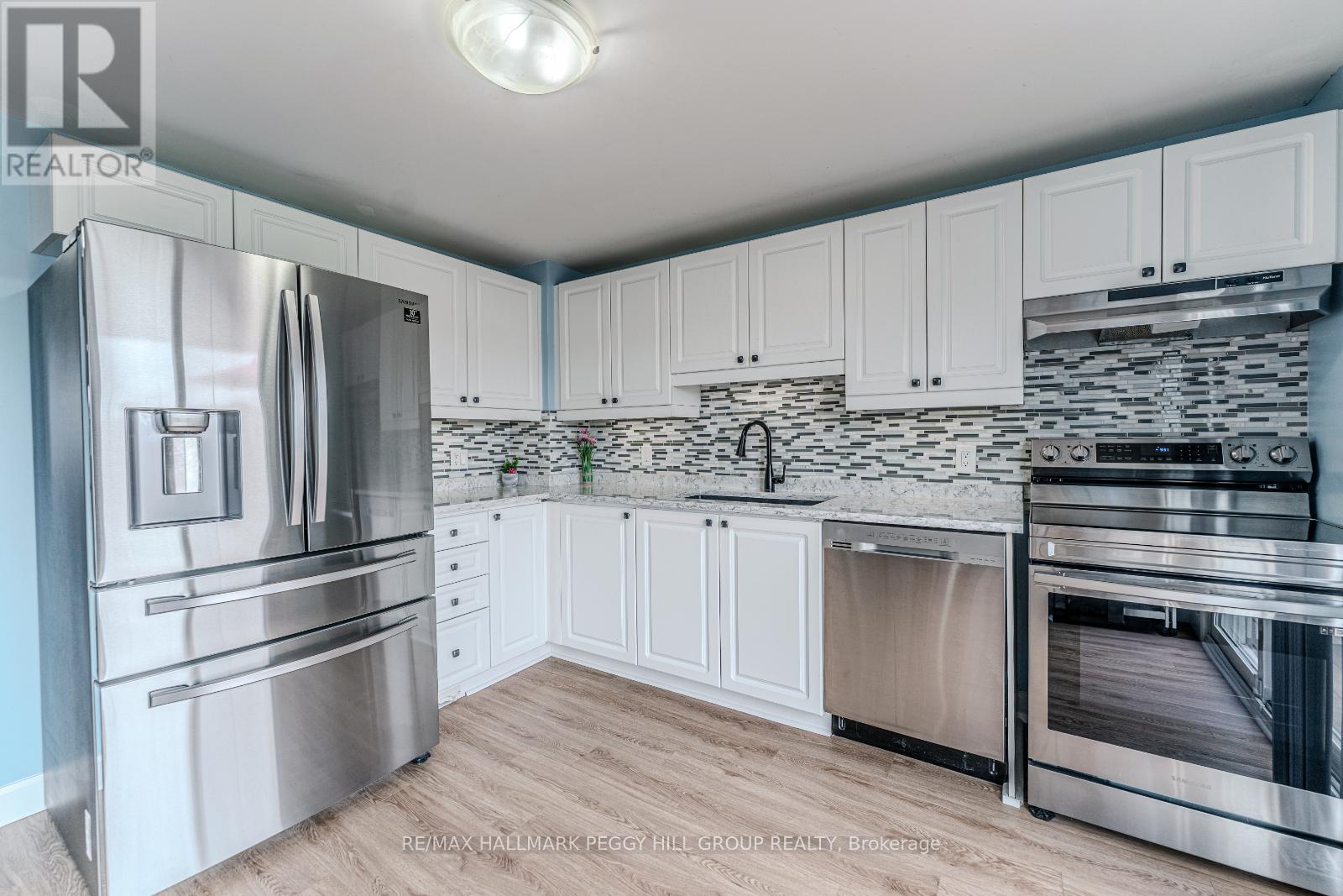 147 NATHAN CRESCENT