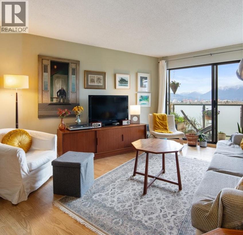 314 665 E 6TH AVENUE