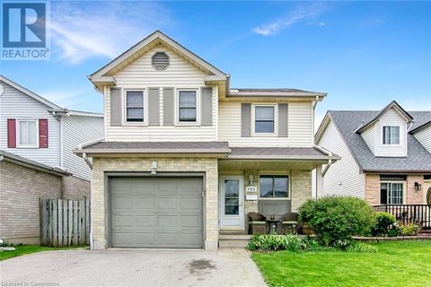 586 DRUMMERHILL Crescent Waterloo ON N2T1G4