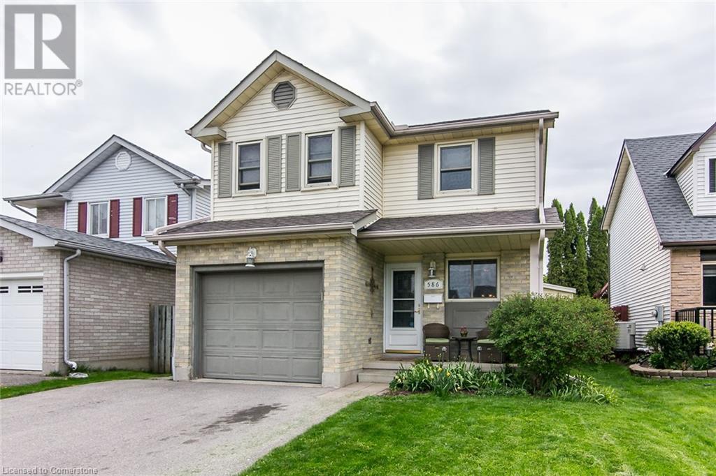 586 DRUMMERHILL Crescent
