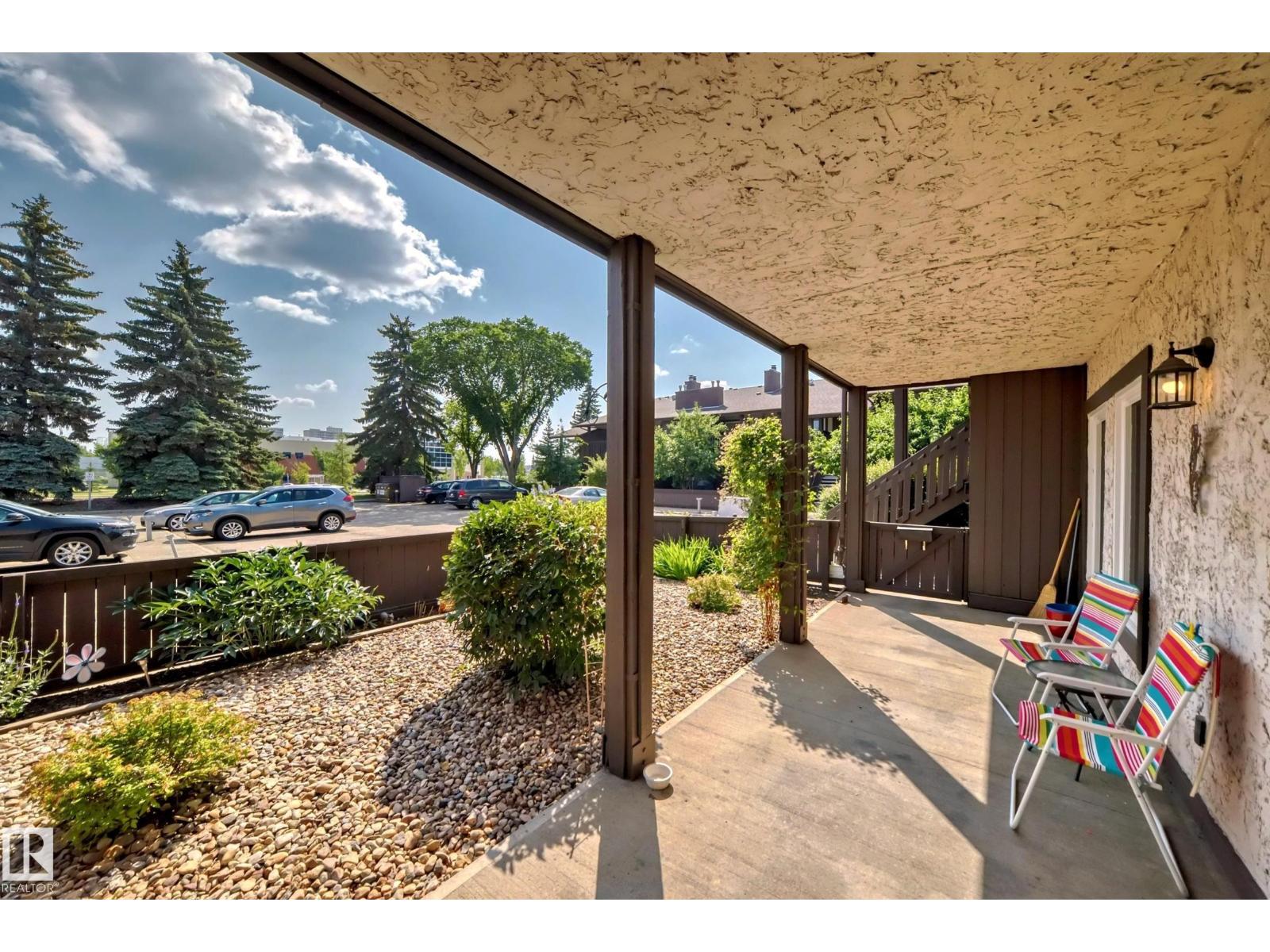 106 SURREY GARDENS GD NW
