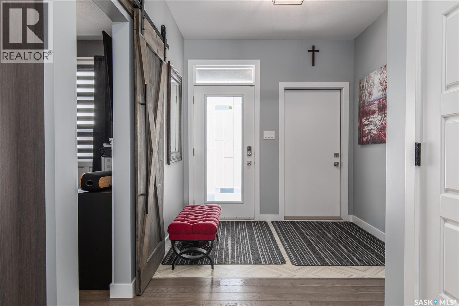 1001 Maplewood DRIVE