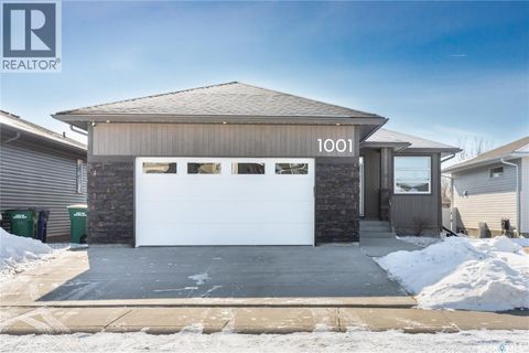 1001 Maplewood DRIVE Moose Jaw SK S6J0E4