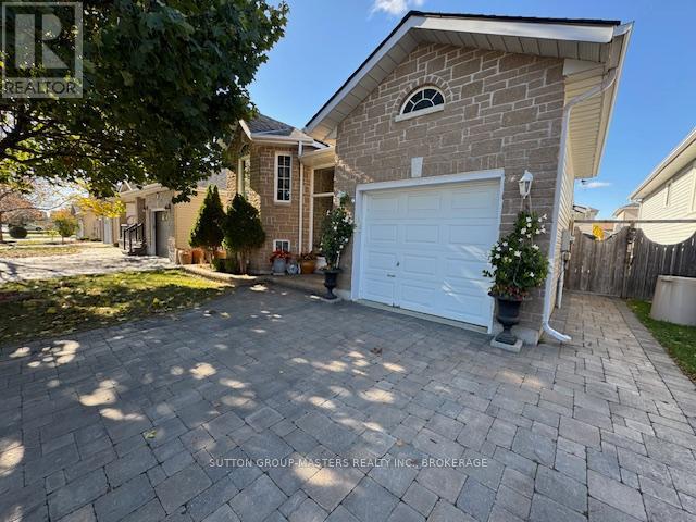 1453 BIRCHWOOD DRIVE